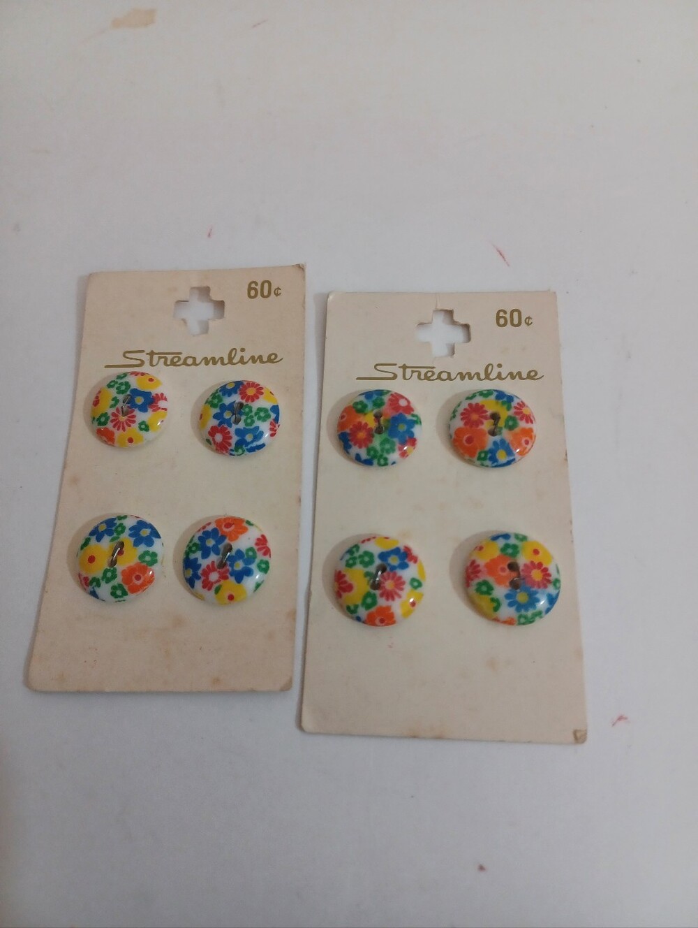 Vintage 1960s/70s Flower Power Plastic Buttons New Oldstock